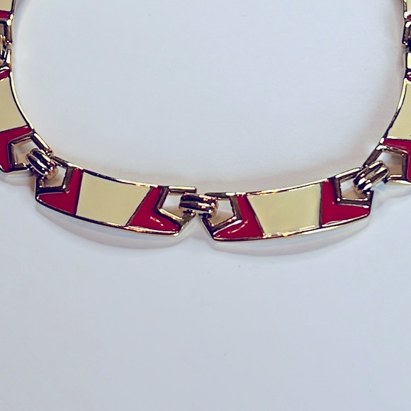 Vintage Monet 18" Retro/Deco Enameled Red/Cream Gold Plated Links Necklace - Picture 5 of 10